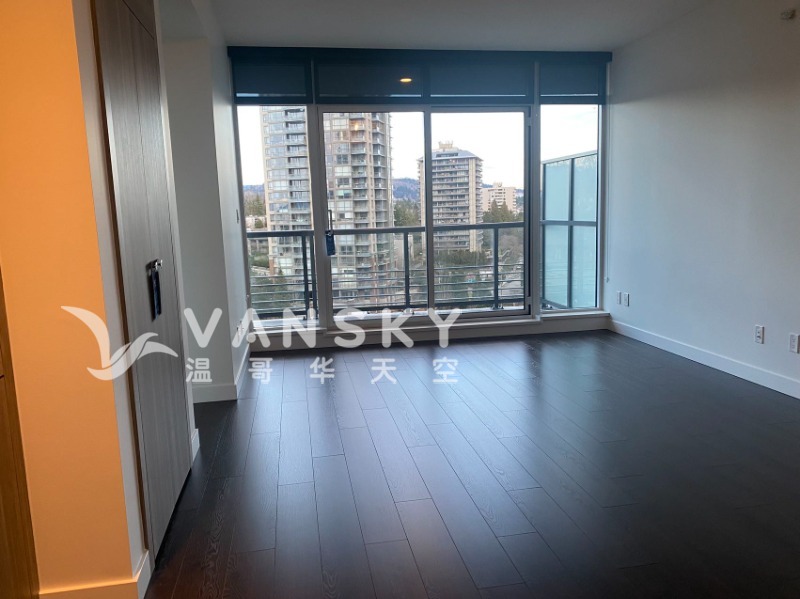 250816193025_厅Living Room.jpg